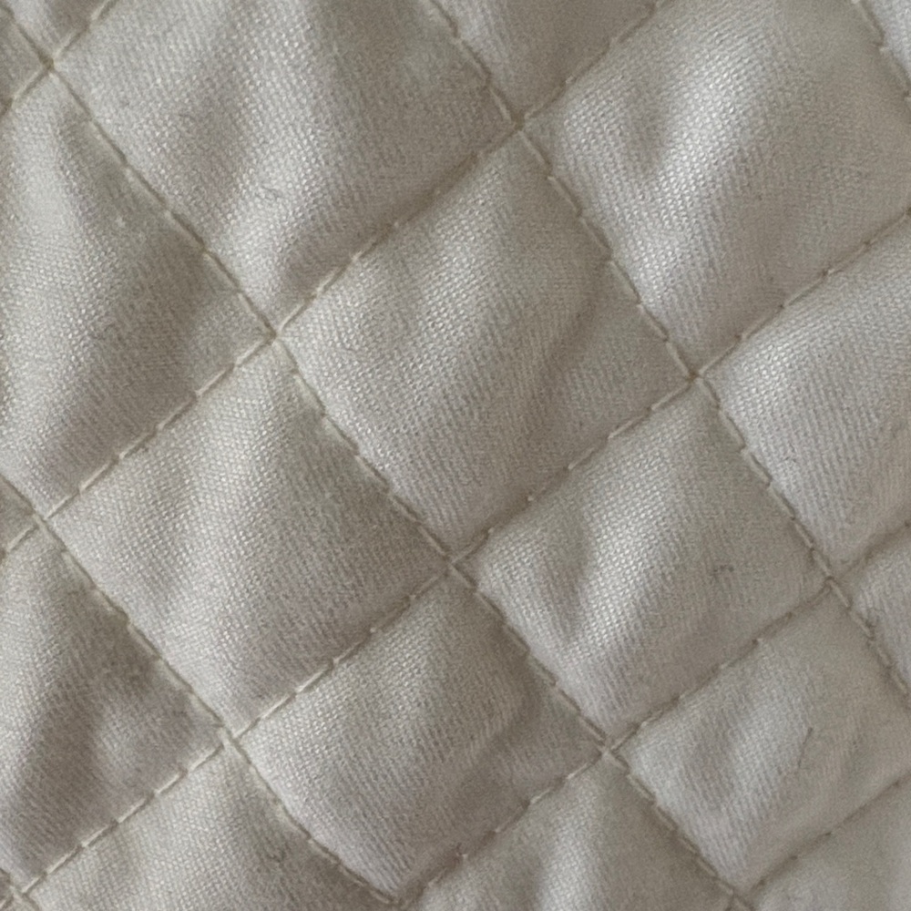 Kate Hill Cream Quilted Vest - Picture 7 of 7